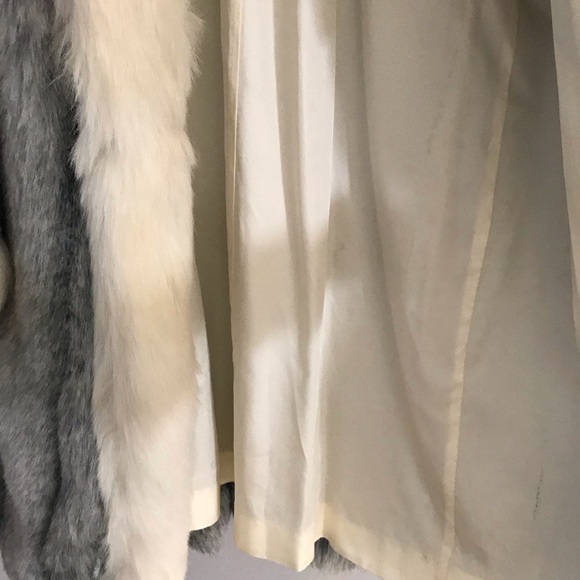 Rare Vintage 70s Rose Cloak & Suit Co Inc Mid-Length Gray Ivory Fur Coat Size 10 - Picture 8 of 15